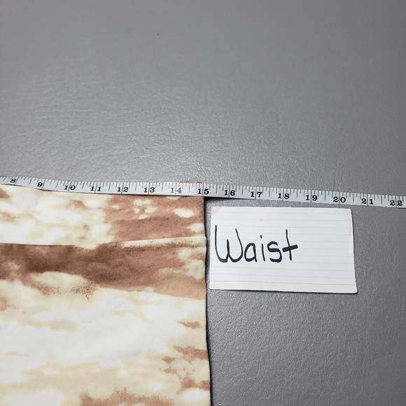 Forever 21 tie dye high waist shorts women's size large - Picture 5 of 8